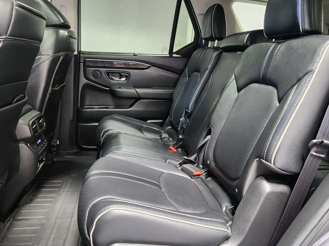 Honda Pilot photo 13