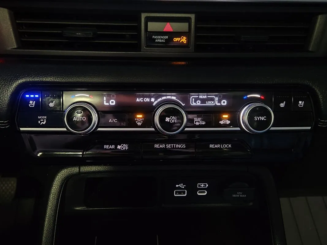 Honda Pilot photo 24