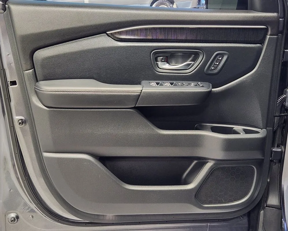 Honda Pilot photo 10