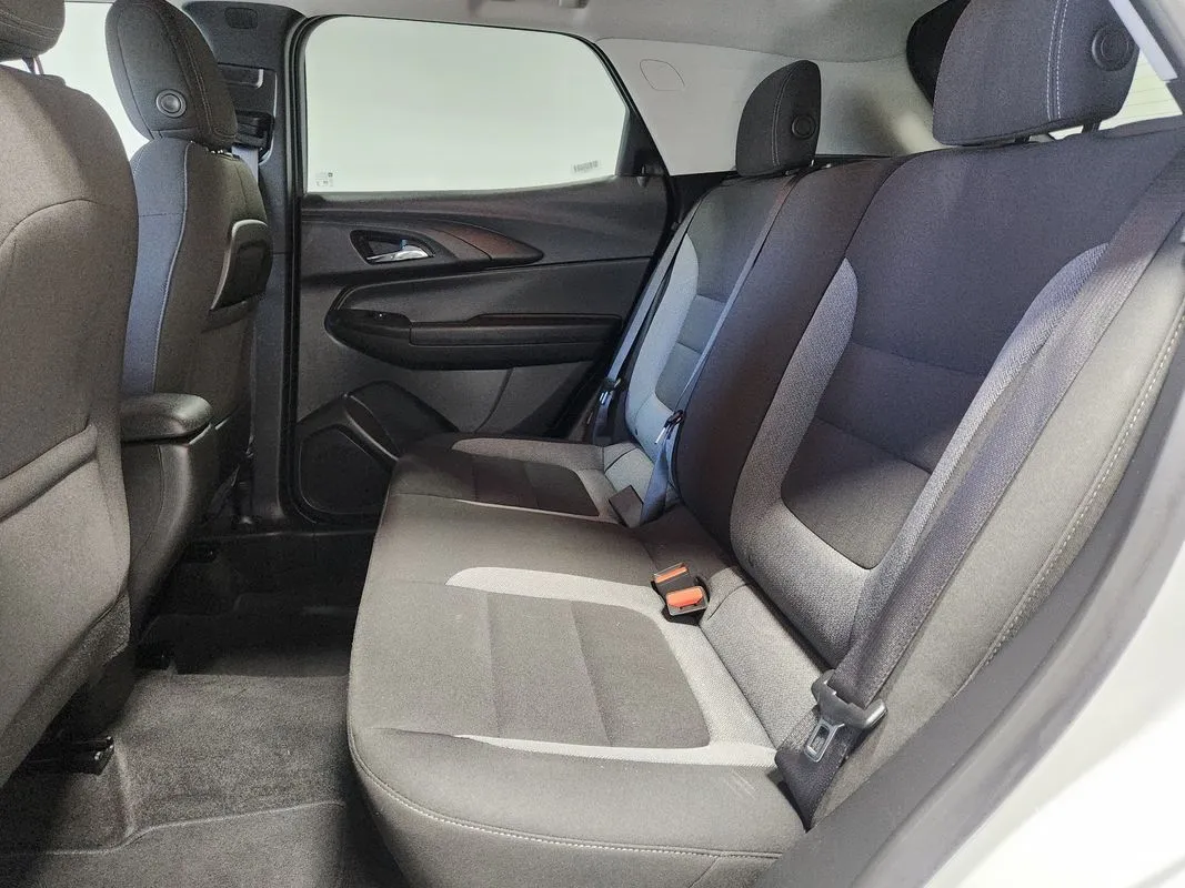 Chevrolet Trailblazer photo 12
