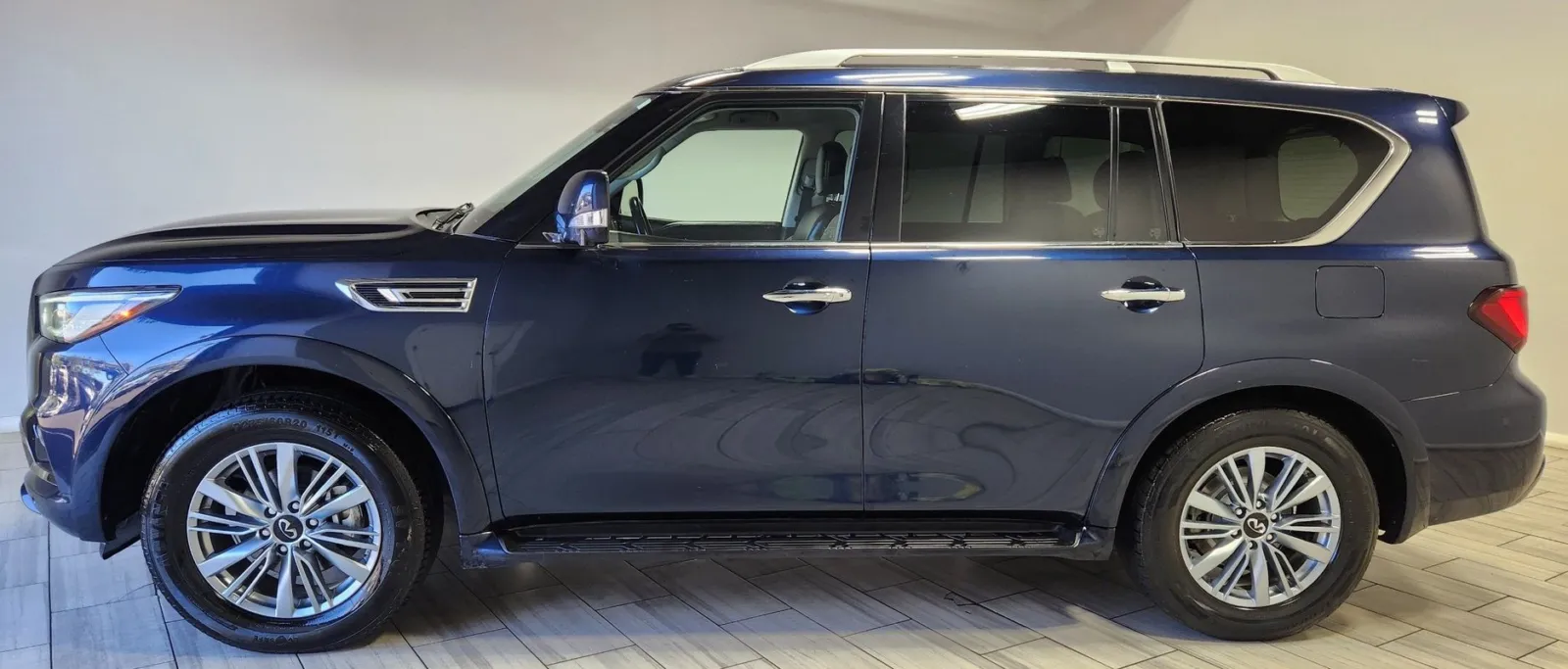 Photos of 2024 INFINITI QX80 LUXE AWD for sale in Philadelphia, PA at Torresdale Ave