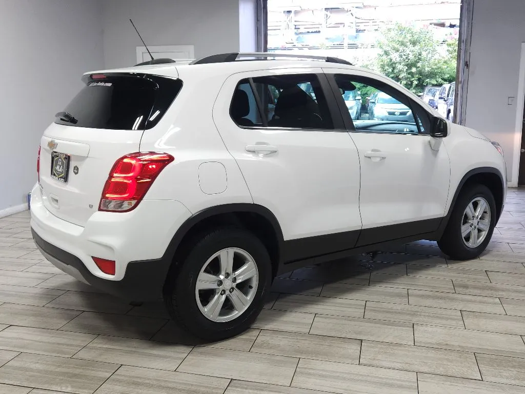 More photos of 2020 Chevrolet Trax LT at Torresdale Ave, PA