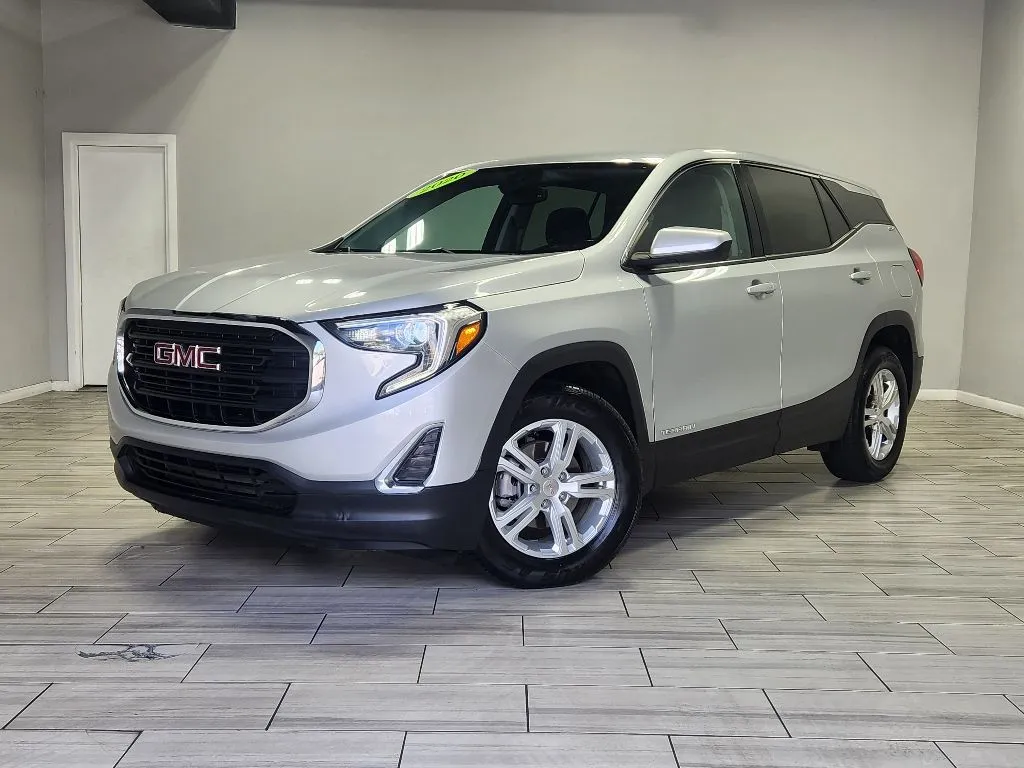 Silver 2020 GMC Terrain SLE for sale in Philadelphia, PA