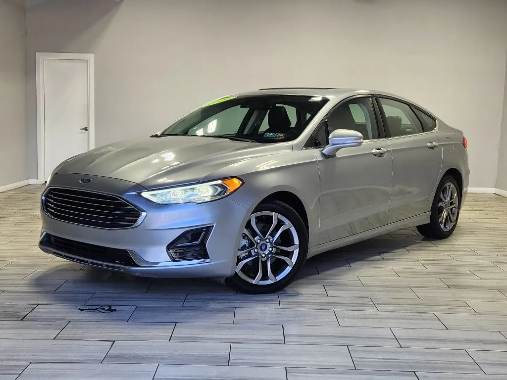Silver 2020 Ford Fusion SEL for sale in Philadelphia, PA