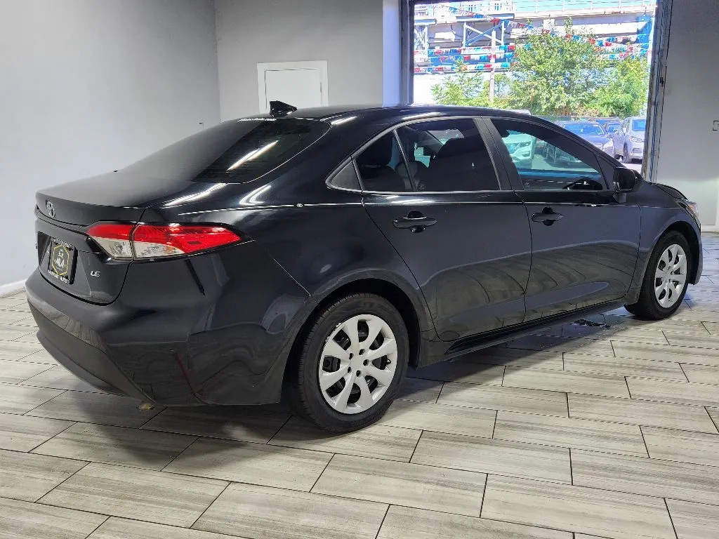 More photos of 2021 Toyota Corolla LE at Torresdale Ave, PA