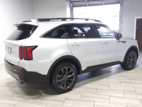 More photos of 2022 Kia Sorento EX at Torresdale Ave, PA