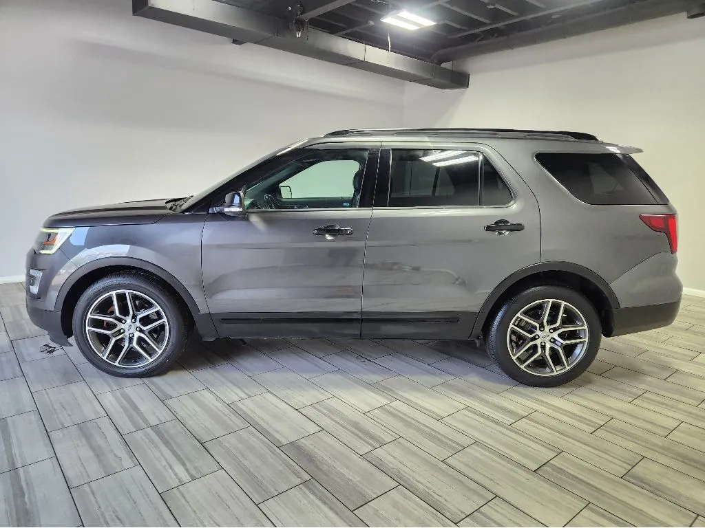 Photos of 2017 Ford Explorer Sport for sale in Philadelphia, PA at Torresdale Ave