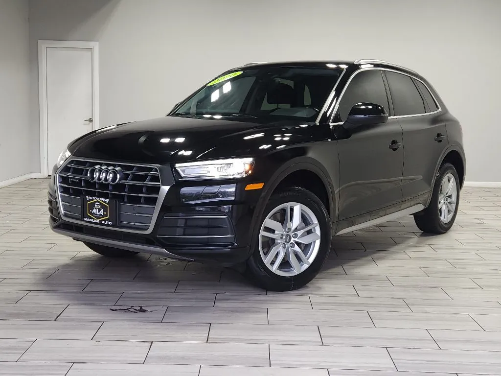 Black 2020 Audi Q5 Premium for sale in Philadelphia, PA