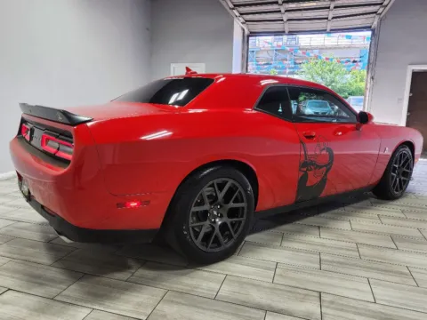 More photos of 2019 Dodge Challenger R/T Scat Pack at Torresdale Ave, PA