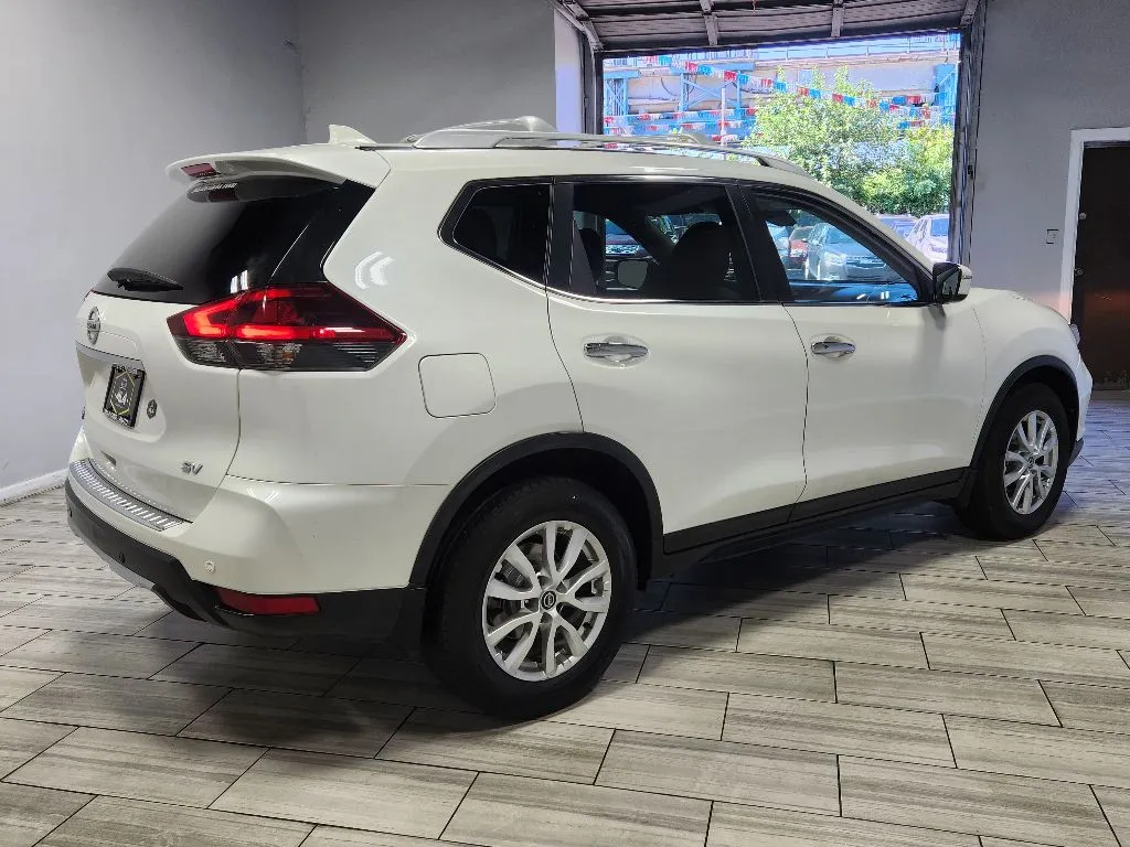 More photos of 2020 Nissan Rogue SV at Torresdale Ave, PA