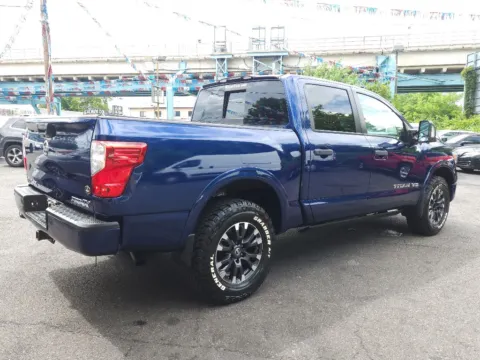 More photos of 2018 Nissan Titan PRO-4X at Torresdale Ave, PA