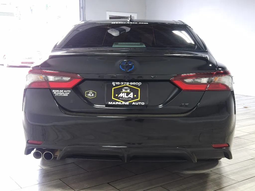 More photos of 2022 Toyota Camry Hybrid Hybrid Nightshade at Torresdale Ave, PA