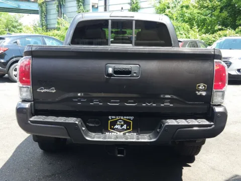 More photos of 2016 Toyota Tacoma Limited at Torresdale Ave, PA