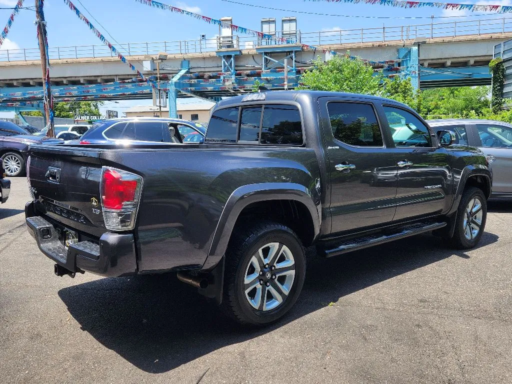 More photos of 2016 Toyota Tacoma Limited at Torresdale Ave, PA