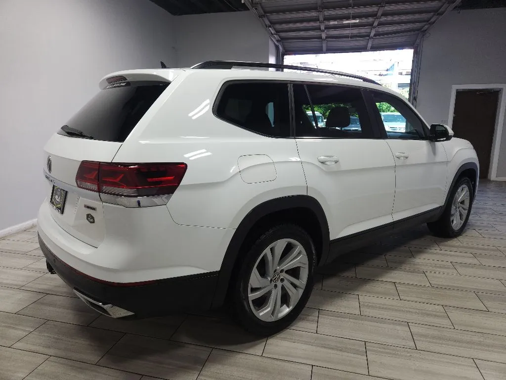 More photos of 2022 Volkswagen Atlas SE 4Motion at Torresdale Ave, PA