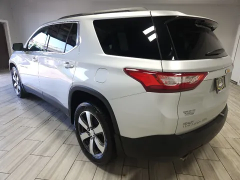Another view of 2021 Chevrolet Traverse LT Leather for sale in Philadelphia, PA at Torresdale Ave