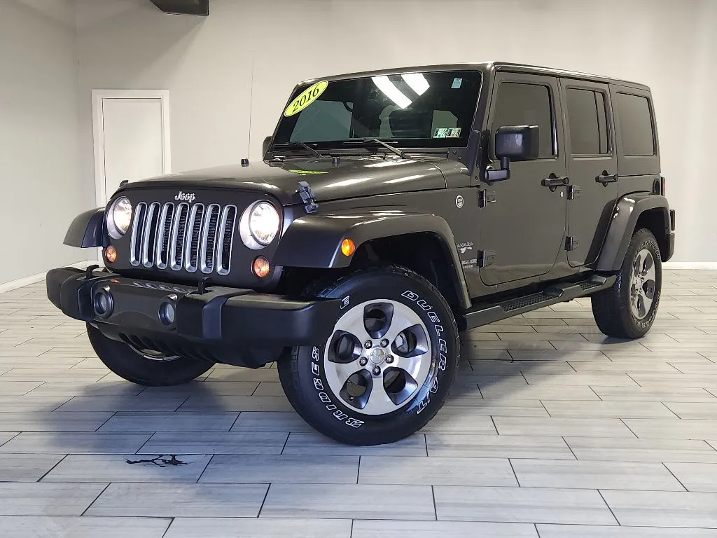 Gray 2016 Jeep Wrangler Sahara for sale in Philadelphia, PA