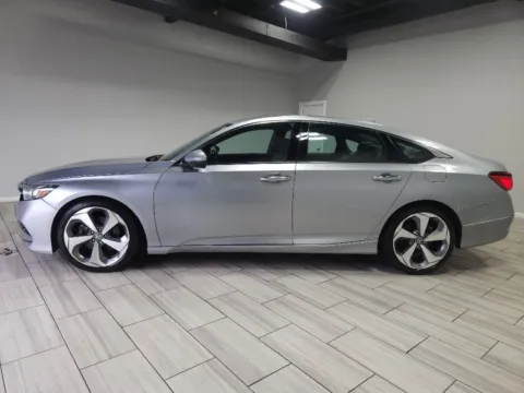 Photos of 2020 Honda Accord Touring for sale in Philadelphia, PA at Torresdale Ave