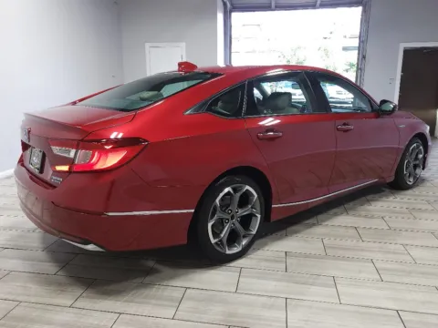 More photos of 2021 Honda Accord Hybrid Touring at Torresdale Ave, PA