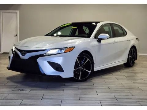 White 2020 Toyota Camry XSE for sale in Philadelphia, PA