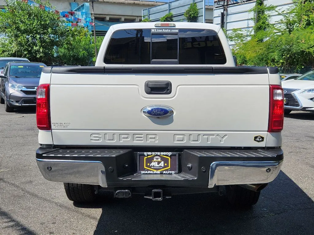 More photos of 2015 Ford F-350 Lariat at Torresdale Ave, PA
