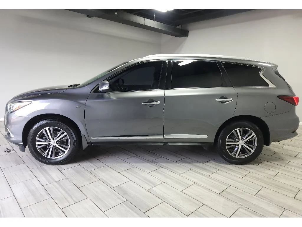 Photos of 2019 INFINITI QX60 LUXE for sale in Philadelphia, PA at Torresdale Ave