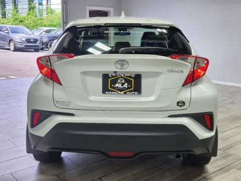 More photos of 2018 Toyota C-HR XLE Premium at Torresdale Ave, PA