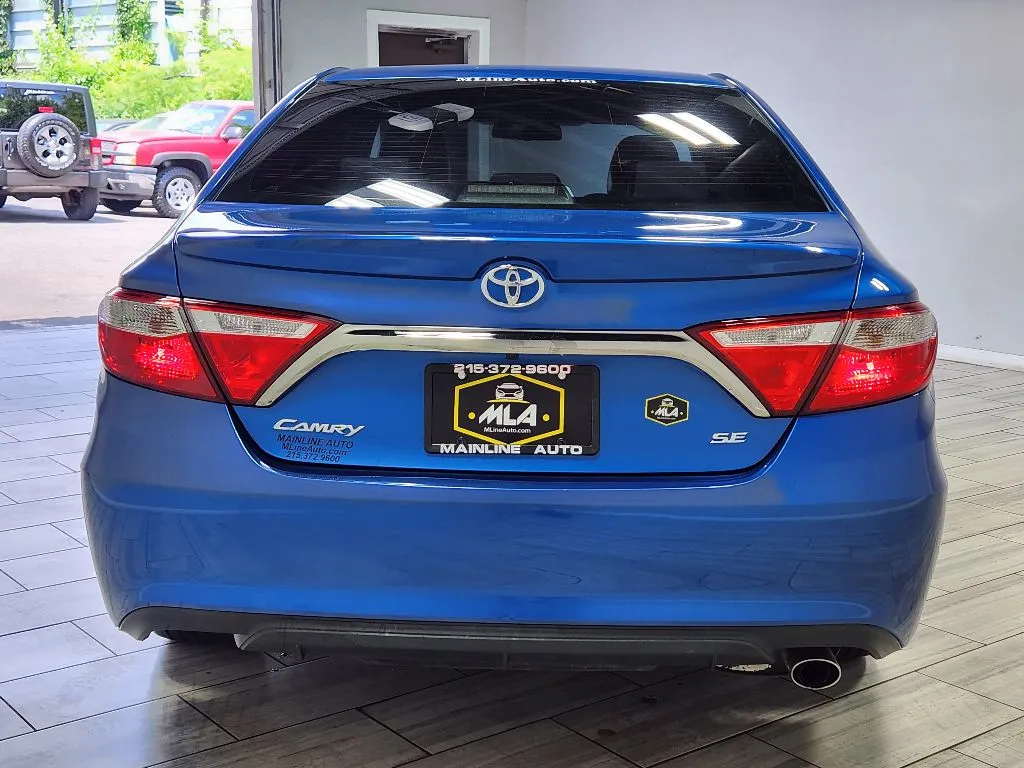More photos of 2017 Toyota Camry SE at Torresdale Ave, PA