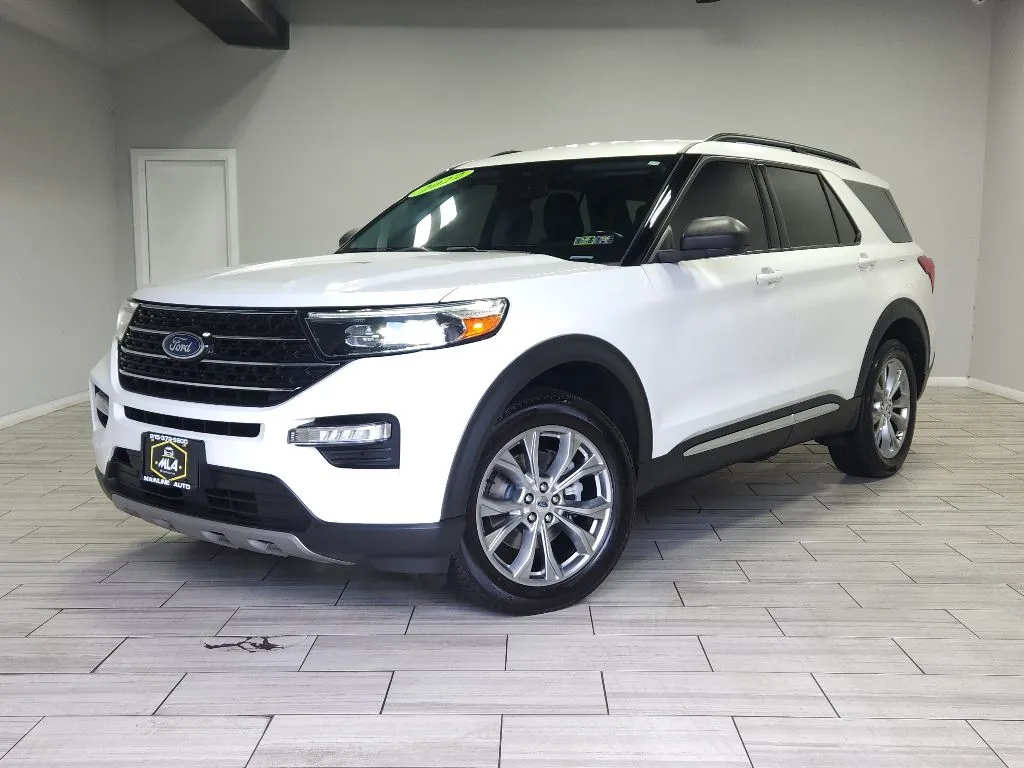 White 2022 Ford Explorer XLT for sale in Philadelphia, PA