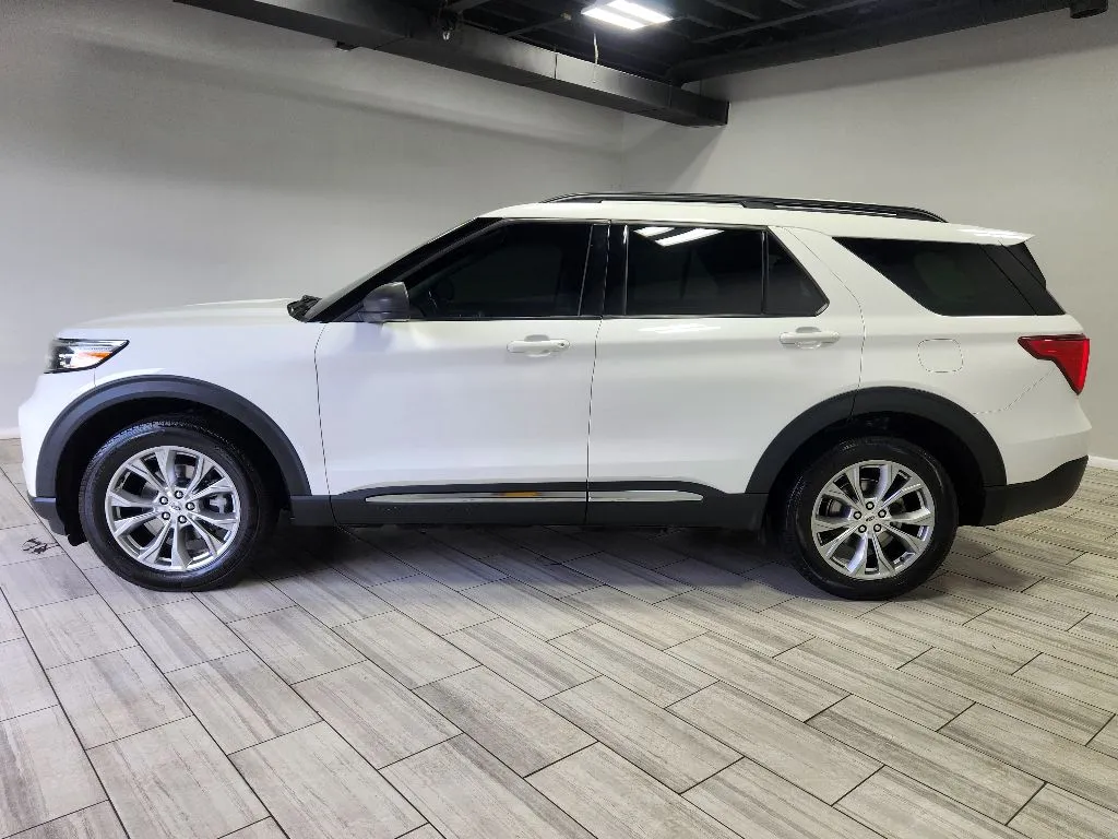 Photos of 2022 Ford Explorer XLT for sale in Philadelphia, PA at Torresdale Ave