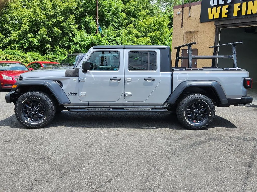 Photos of 2020 Jeep Gladiator Sport for sale in Philadelphia, PA at Torresdale Ave