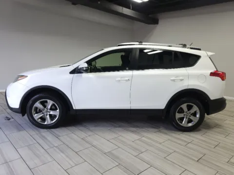 Photos of 2015 Toyota RAV4 XLE for sale in Philadelphia, PA at Torresdale Ave