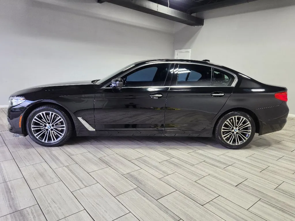 Photos of 2018 BMW 5 series 530i xDrive for sale in Philadelphia, PA at Torresdale Ave