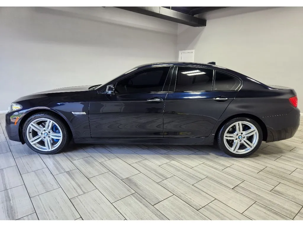 Photos of 2015 BMW 5 series 535i xDrive for sale in Philadelphia, PA at Torresdale Ave