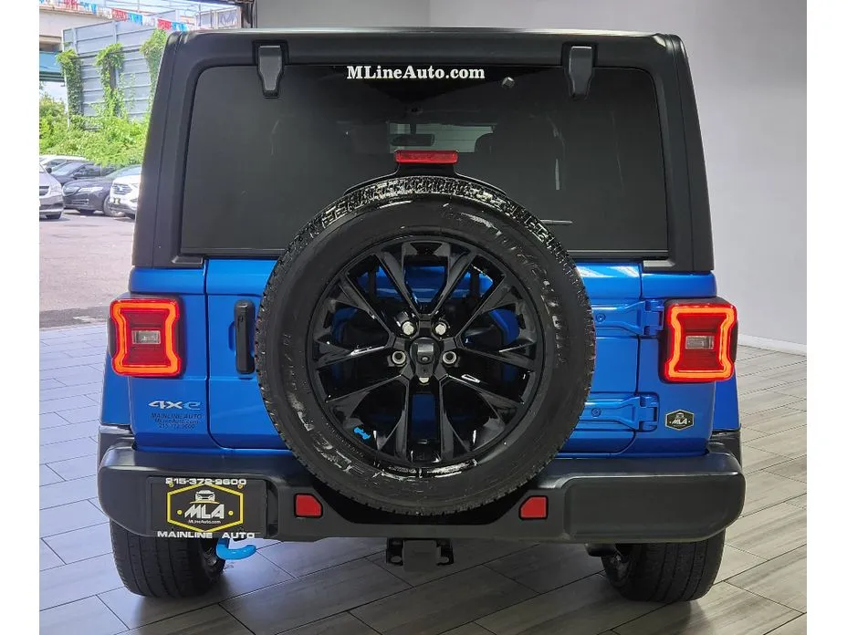 More photos of 2023 Jeep Wrangler 4xe Sahara at Torresdale Ave, PA