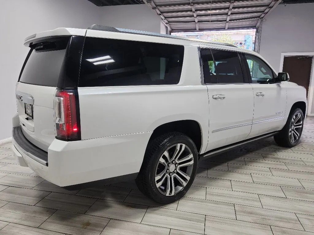 More photos of 2020 GMC Yukon XL Denali at Torresdale Ave, PA
