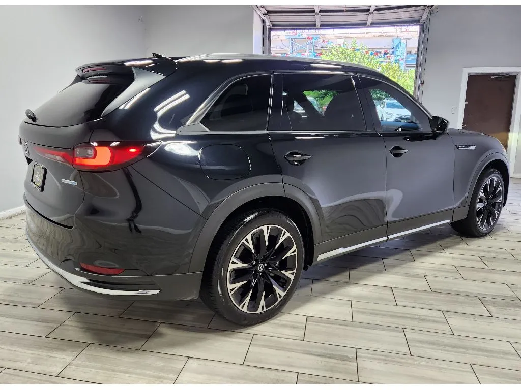 More photos of 2025 Mazda CX-90 PHEV Premium Plus Package at Torresdale Ave, PA