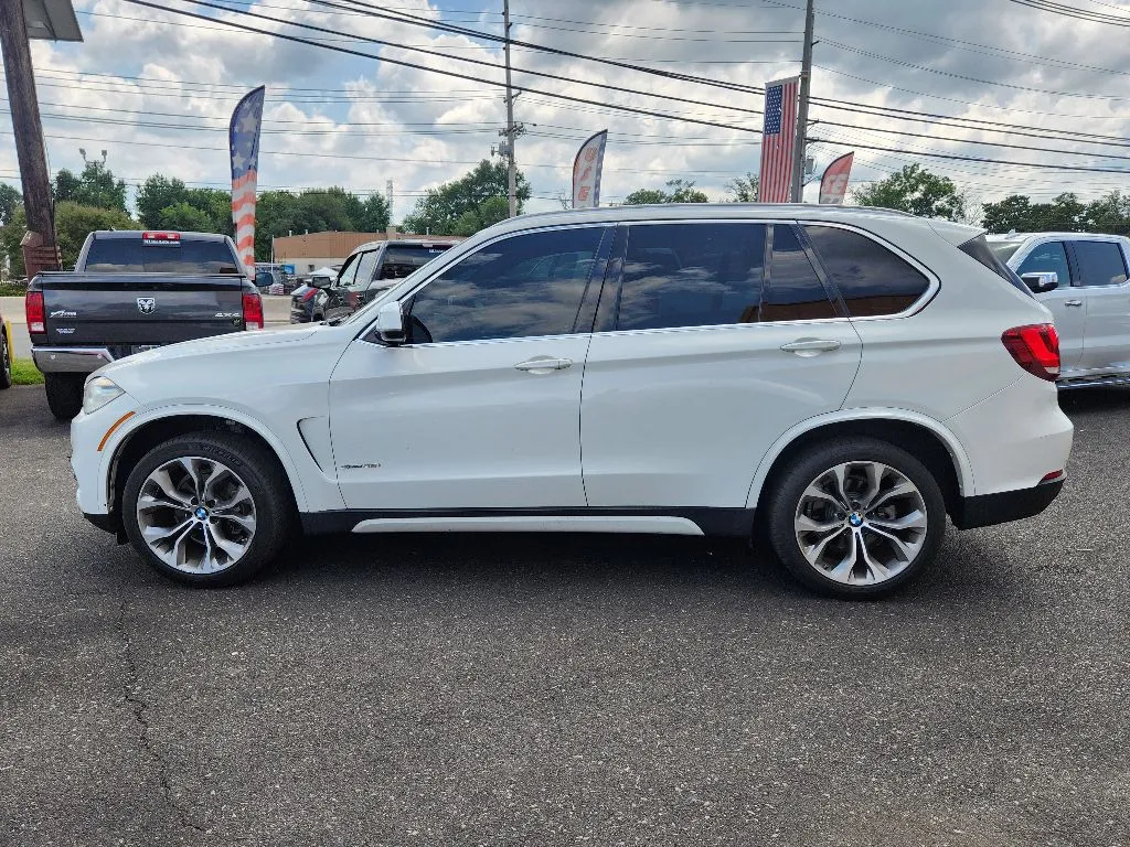 Photos of 2017 BMW X5 sDrive35i for sale in Philadelphia, PA at Torresdale Ave