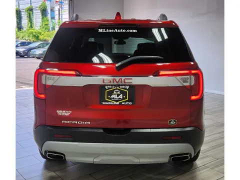 More photos of 2023 GMC Acadia SLT at Torresdale Ave, PA