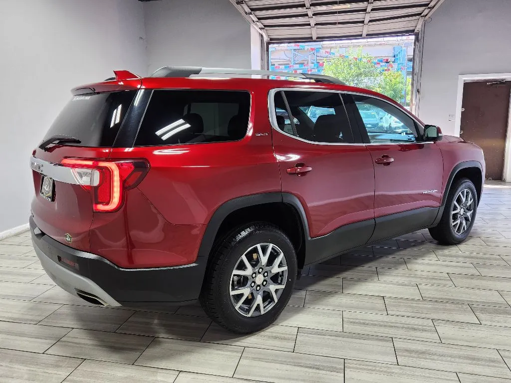 More photos of 2023 GMC Acadia SLT at Torresdale Ave, PA