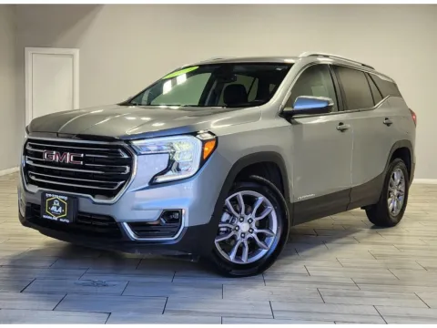 Gray 2023 GMC Terrain SLT for sale in Philadelphia, PA
