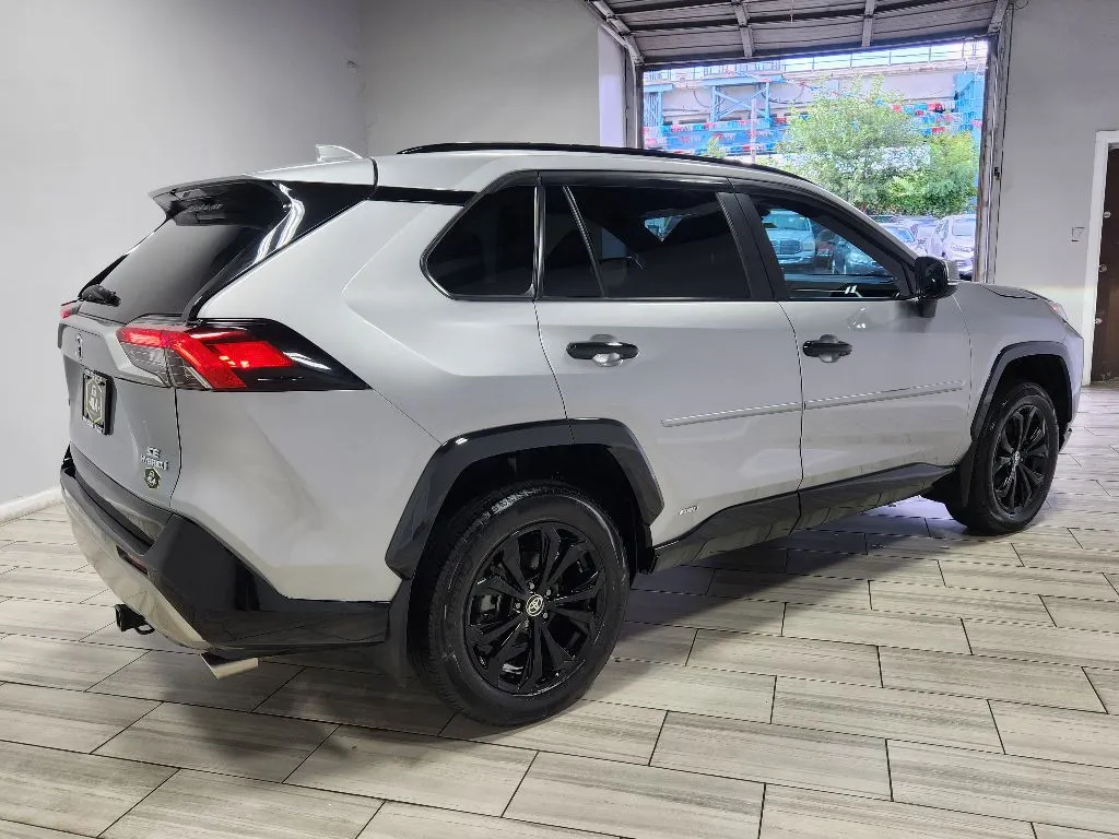 More photos of 2023 Toyota RAV4 Hybrid Hybrid SE at Torresdale Ave, PA