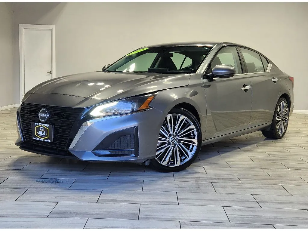 Gray 2023 Nissan Altima 2.5 SL for sale in Philadelphia, PA
