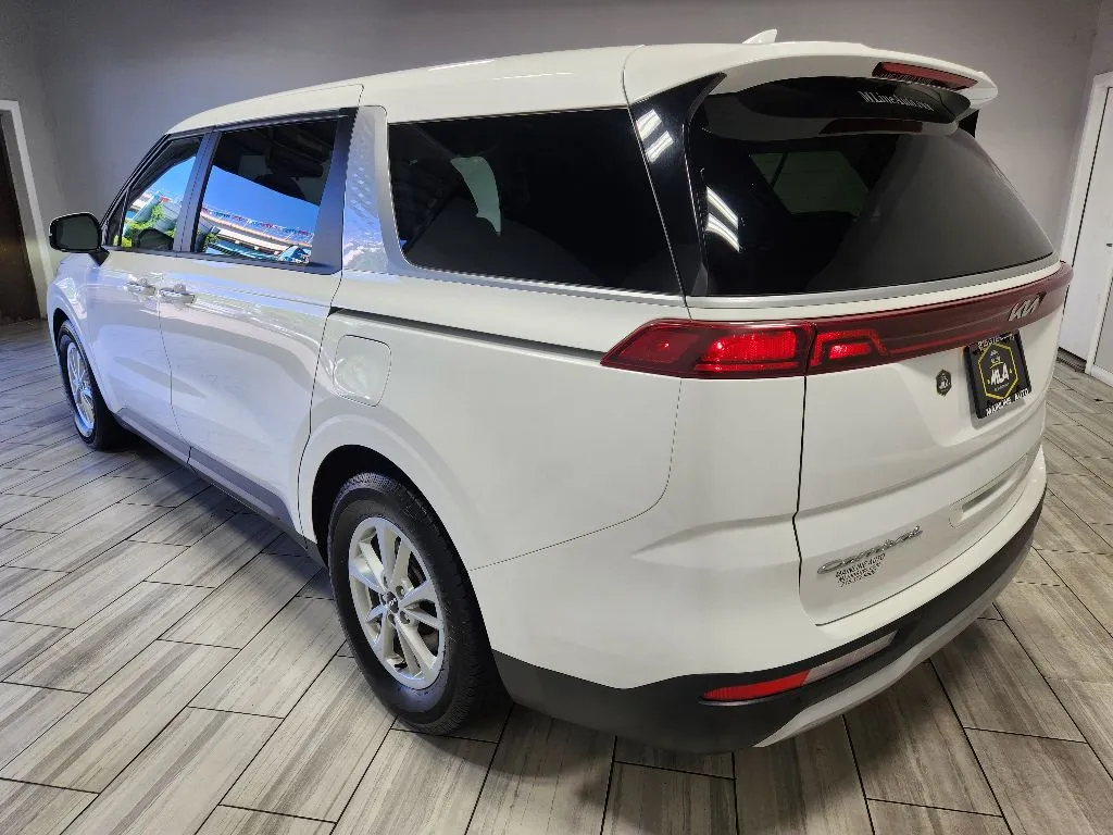 Another view of 2022 Kia Carnival LXS for sale in Philadelphia, PA at Torresdale Ave