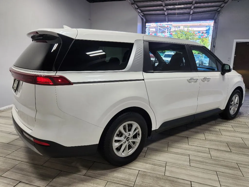 More photos of 2022 Kia Carnival LXS at Torresdale Ave, PA