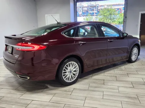 More photos of 2017 Ford Fusion Platinum at Torresdale Ave, PA