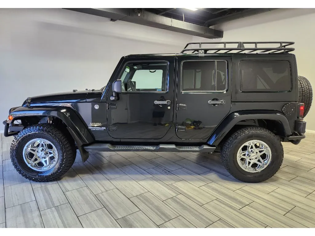 Photos of 2012 Jeep Wrangler Sahara for sale in Philadelphia, PA at Torresdale Ave