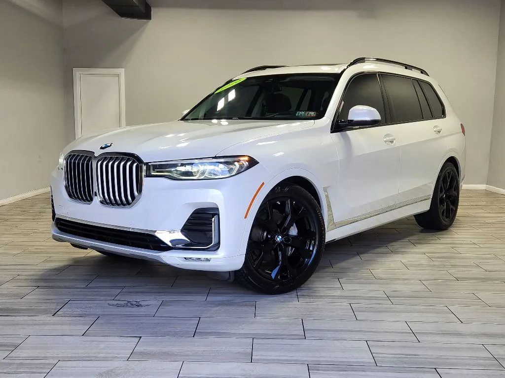 White 2020 BMW X7 xDrive40i for sale in Philadelphia, PA