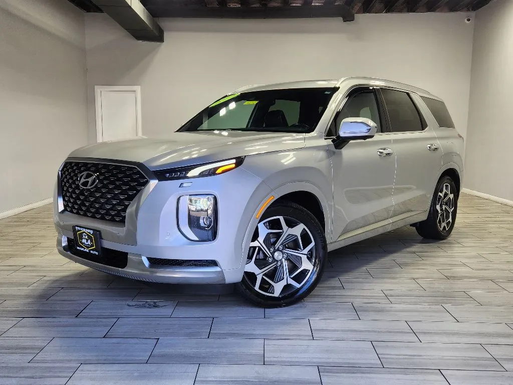 Silver 2022 Hyundai Palisade Calligraphy for sale in Philadelphia, PA