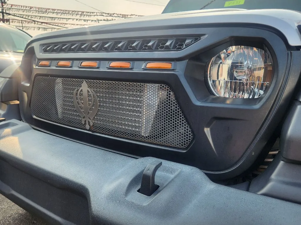 Photos of 2020 Jeep Gladiator Sport S for sale in Philadelphia, PA at Torresdale Ave